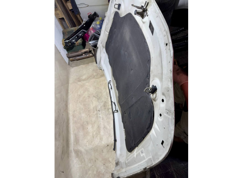 Капот к BMW 5 E60/E61, 2007г.